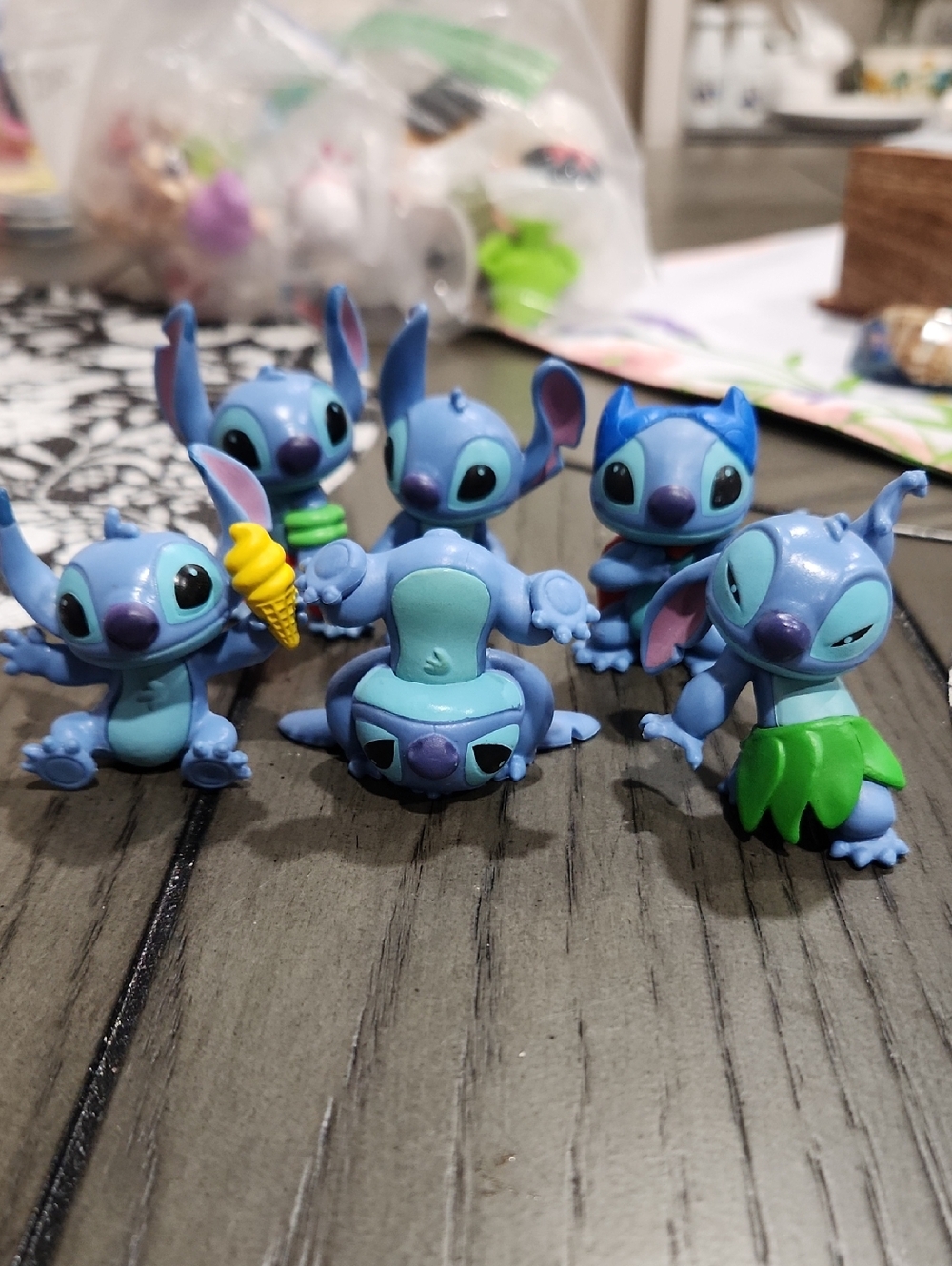 Disney Stitch Viny Figure Set 6